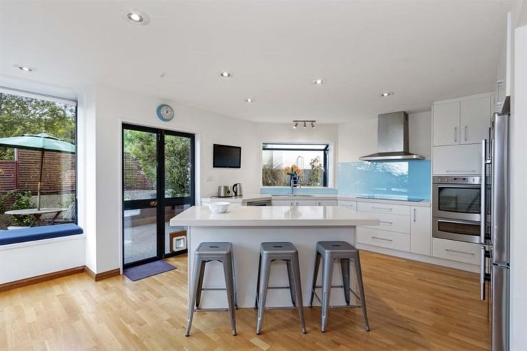 Photo of property in 13 Nehru Place, Cashmere, Christchurch, 8022