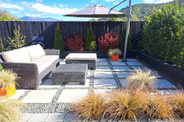 Photo of property in 18 Discovery Way, Waikawa, Picton, 7220