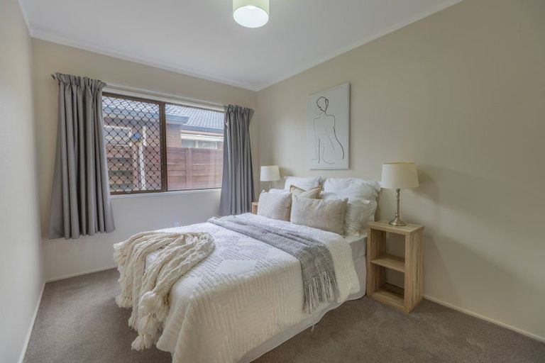 Photo of property in 16 Berwick Place, Mount Maunganui, 3116