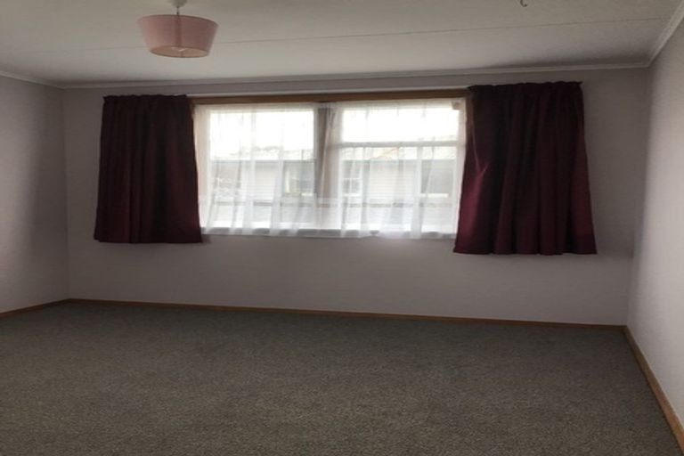 Photo of property in 105 Moohan Street, Wainuiomata, Lower Hutt, 5014