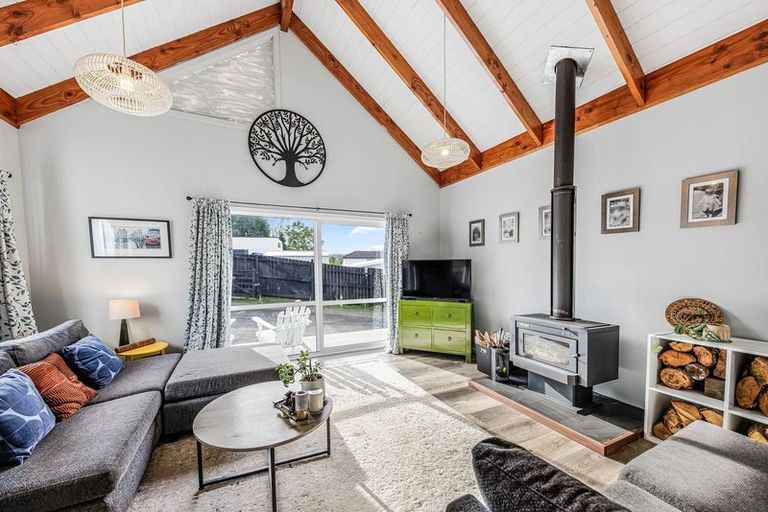 Photo of property in 15 Roland Road, Greenhithe, Auckland, 0632