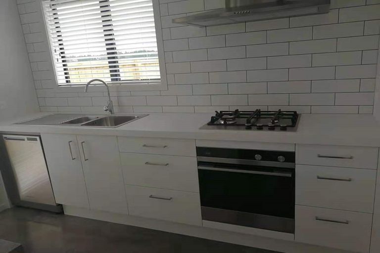 Photo of property in 28 Ladeira Place, Fitzroy, Hamilton, 3206