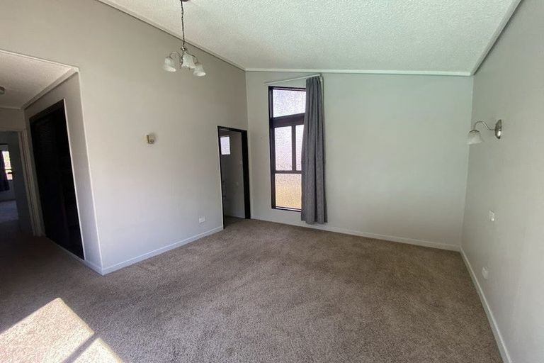 Photo of property in 17a Gaisford Terrace, Waipukurau, 4200