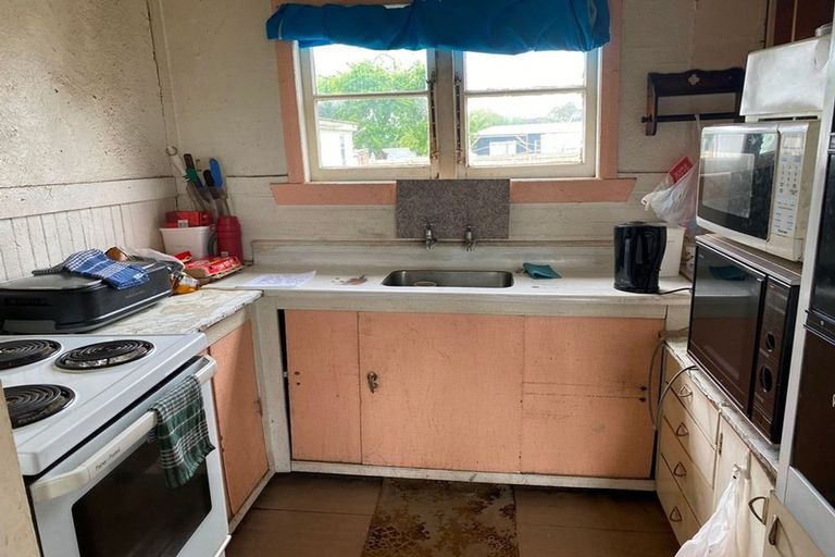 Photo of property in 24 Rangatira Drive, Mangakino, 3421