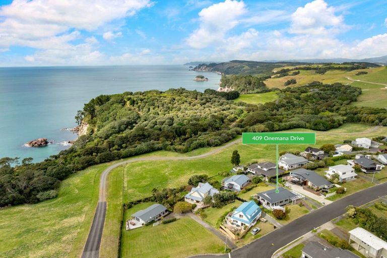 Photo of property in 409 Onemana Drive, Onemana, Whangamata, 3691