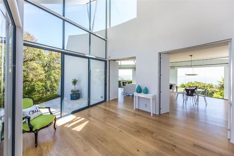 Photo of property in 142 Scarborough Road, Scarborough, Christchurch, 8081