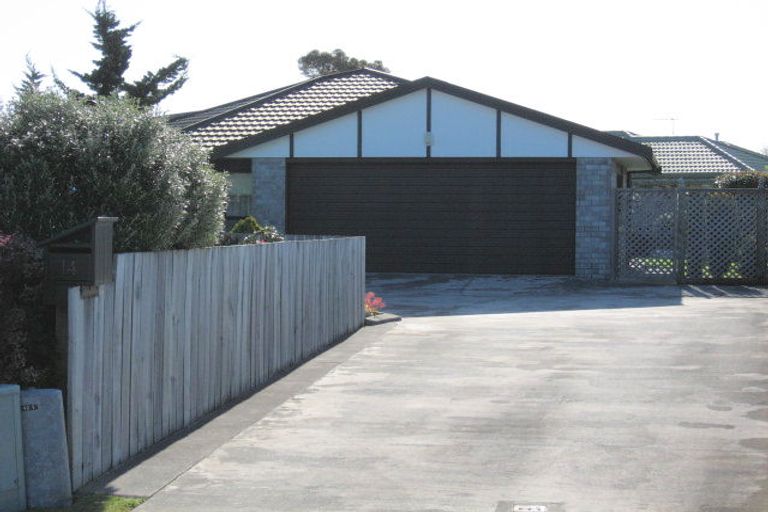 Photo of property in 14 Heihei Place, Paraparaumu, 5032