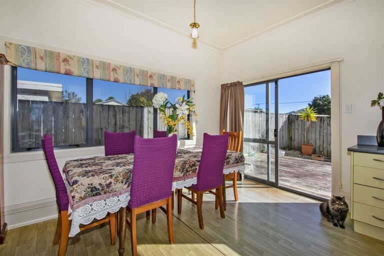 Photo of property in 12 Wakelin Street, Te Kamo, Whangarei, 0112