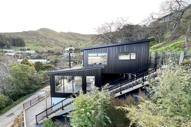 Photo of property in 3c Dalleys Lane, Lyttelton, 8082