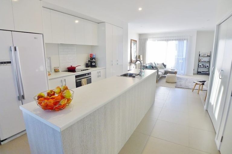 Photo of property in 51 Rangihina Road, Hobsonville, Auckland, 0616