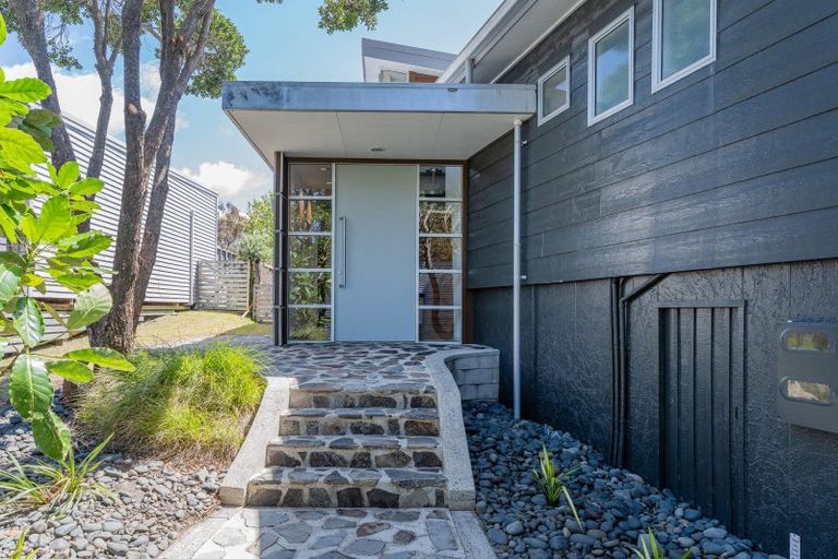 Photo of property in 6 Bell Road, Pauanui, Hikuai, 3579