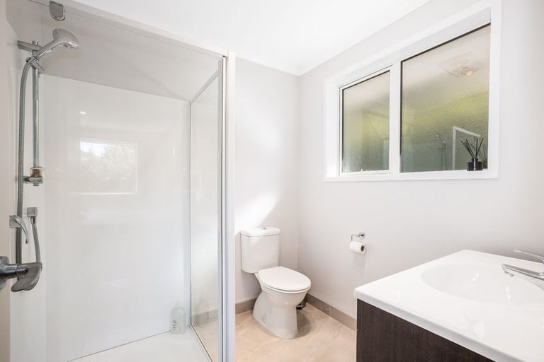 Photo of property in 31 Banks Boulevard, Whitby, Porirua, 5024