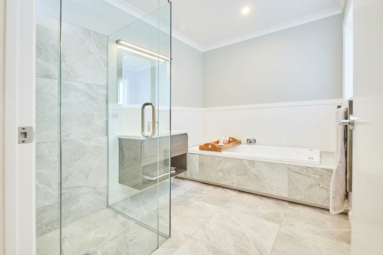 Photo of property in 7 Kiritiana Close, Pyes Pa, Tauranga, 3112