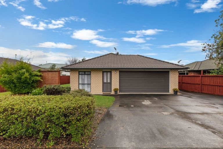 Photo of property in 3 Tiel Lane, Papakura, 2110
