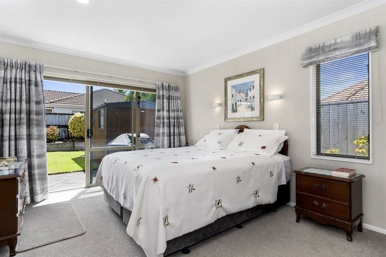 Photo of property in 40 Beachwater Drive, Papamoa Beach, Papamoa, 3118