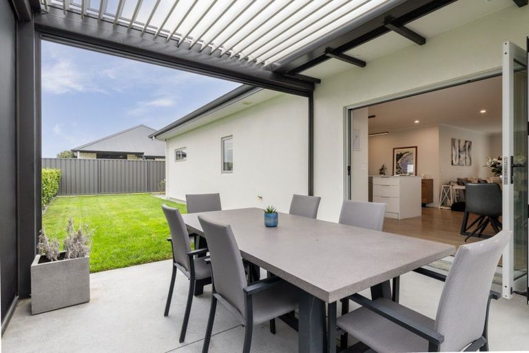 Photo of property in 20 Hunter Drive, Awatoto, Napier, 4110