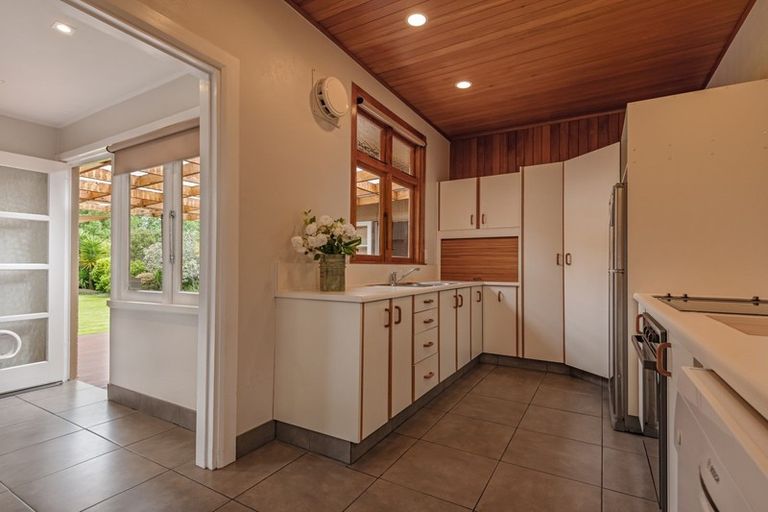 Photo of property in 48 Manapouri Crescent, Hokowhitu, Palmerston North, 4410