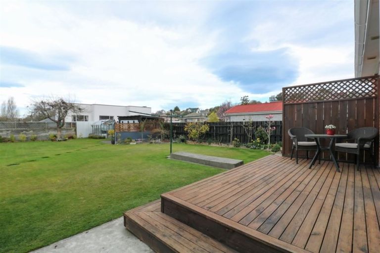 Photo of property in 7 Athol Place, Highfield, Timaru, 7910