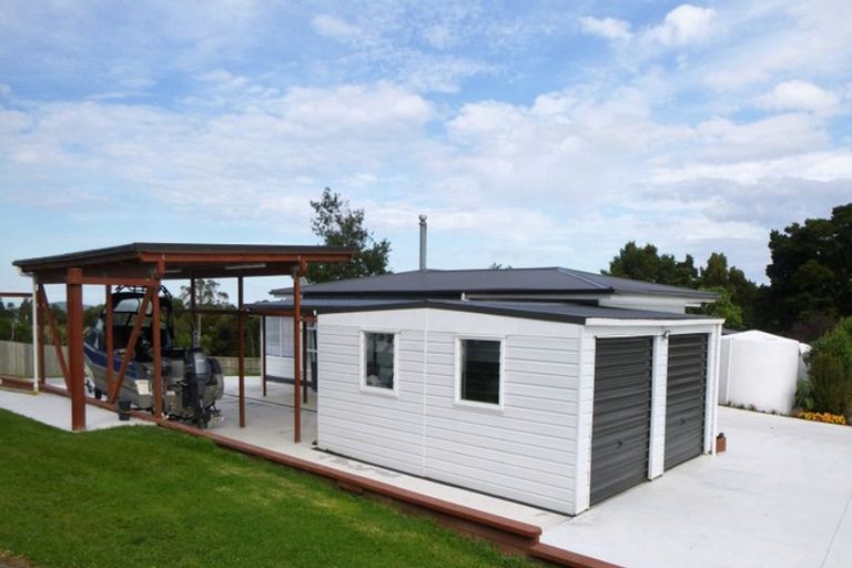 Photo of property in 629e Owhiwa Road, Parua Bay, Onerahi, 0192