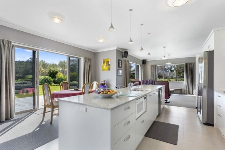 Photo of property in 63 Osborne Road, Amberley, 7410