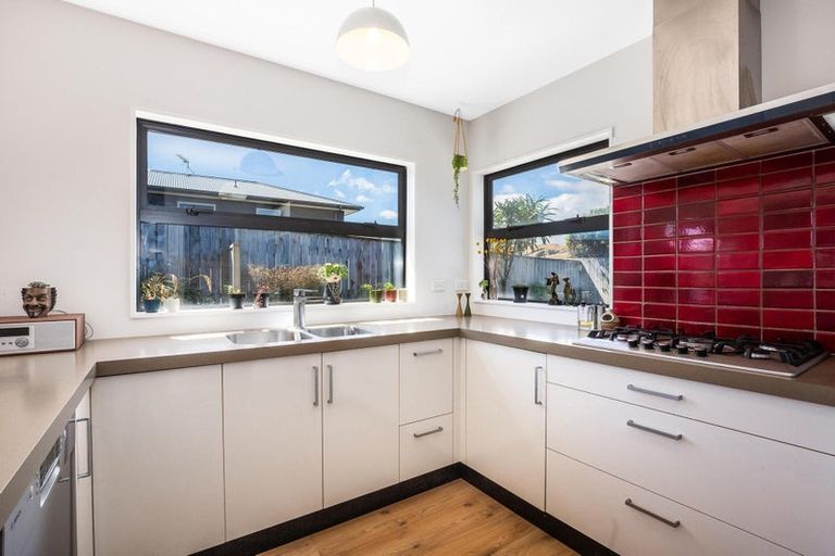 Photo of property in 42 Mo Street, Camborne, Porirua, 5026