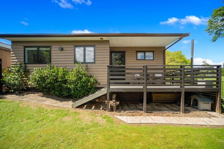 Photo of property in 26 Fratley Avenue, Farm Cove, Auckland, 2012