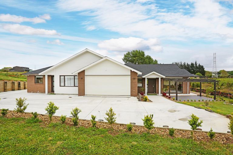 Photo of property in 24 Mcintosh Drive, Pokeno, 2471