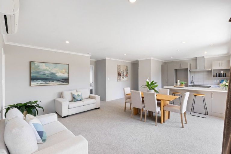 Photo of property in 13 Chadwick Place, Rototuna North, Hamilton, 3210