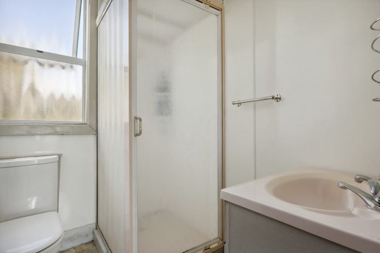 Photo of property in 12 Hargest Crescent, Saint Kilda, Dunedin, 9012