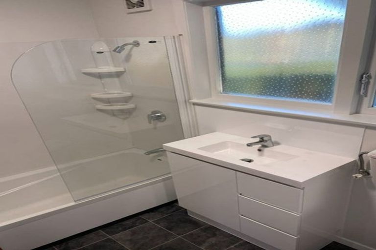 Photo of property in 3 The Strand, Wainuiomata, Lower Hutt, 5014