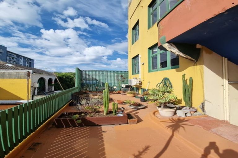 Photo of property in 4/255 Cuba Street, Te Aro, Wellington, 6011