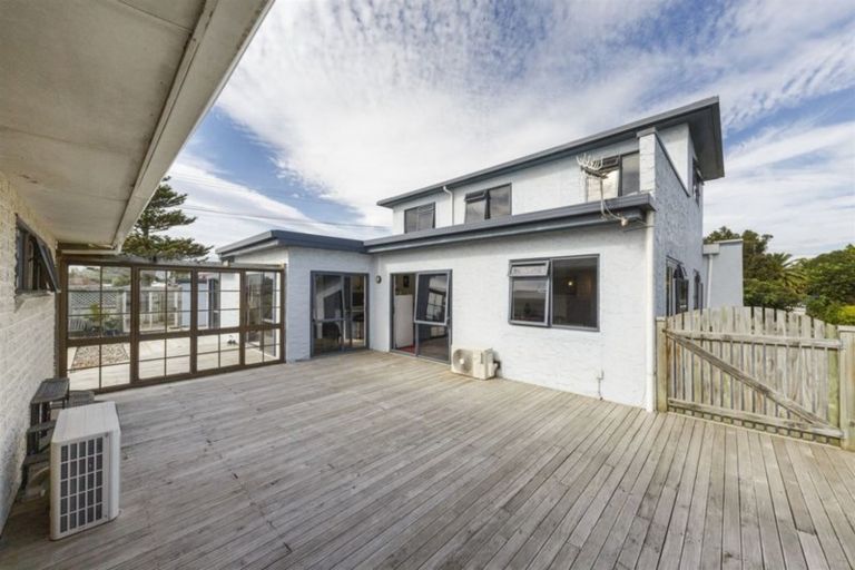 Photo of property in 17 Works Road, Longburn, Palmerston North, 4412