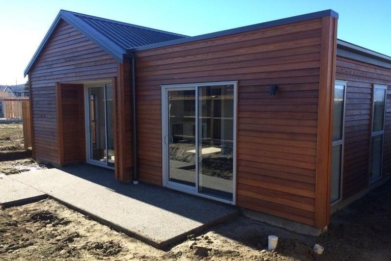 Photo of property in 3 Merivale Avenue, Wanaka, 9305