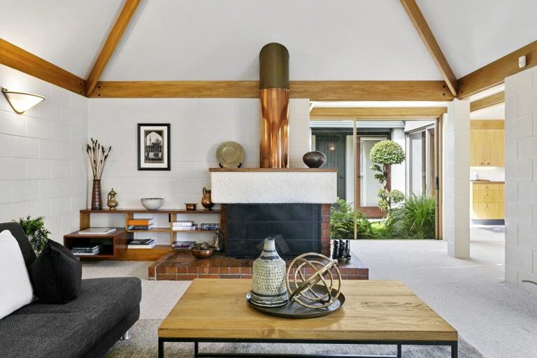 Photo of property in 1 Harvey Street, Waipahihi, Taupo, 3330