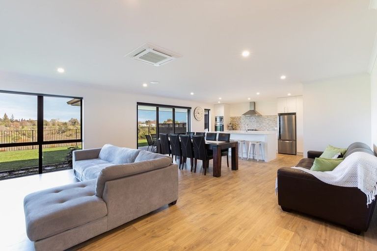 Photo of property in 50 Kingdon Street, Leamington, Cambridge, 3432