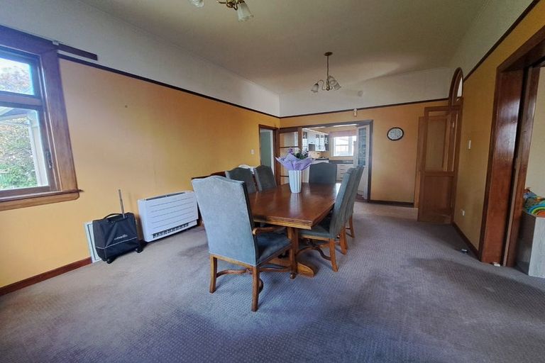 Photo of property in 2 Heretaunga Street, Petone, Lower Hutt, 5012