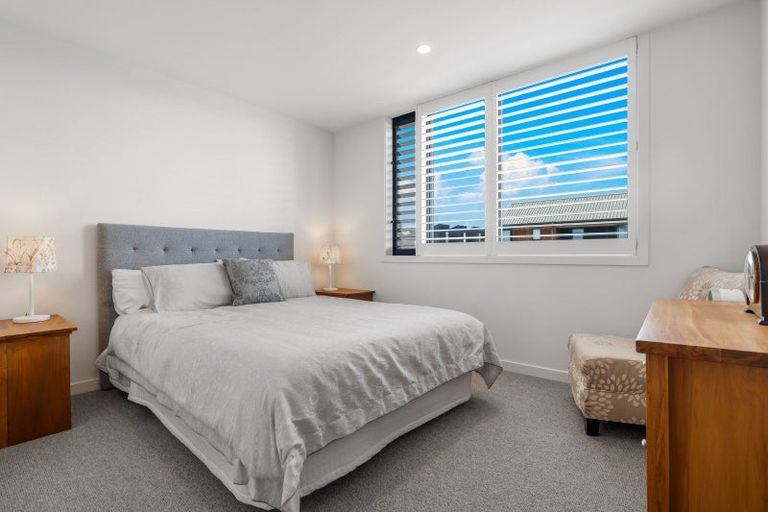 Photo of property in 100 Buckley Avenue, Hobsonville, Auckland, 0616