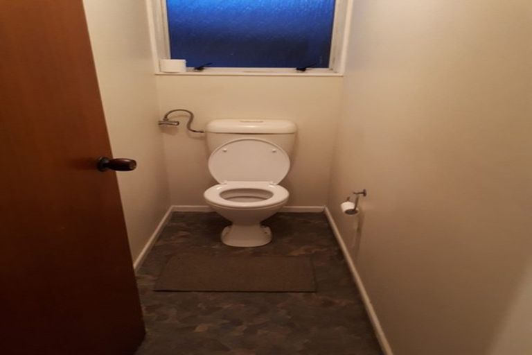 Photo of property in 2 Rajkot Terrace, Broadmeadows, Wellington, 6035