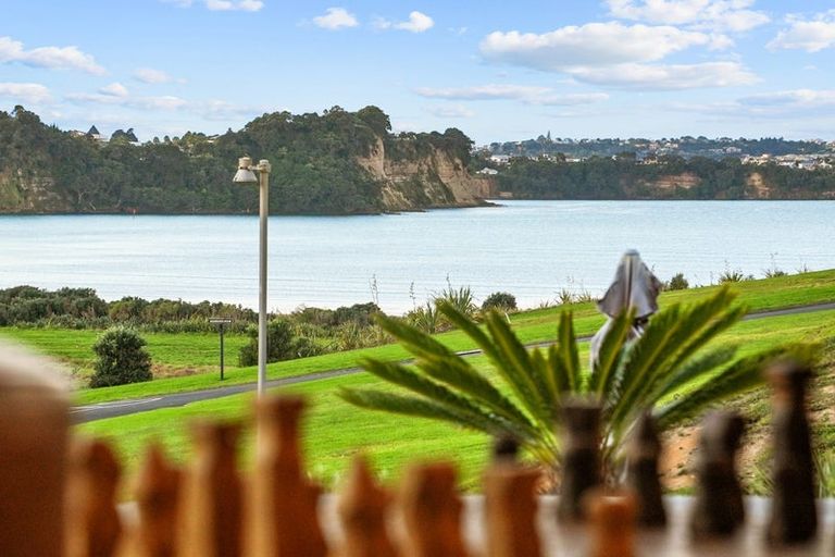 Photo of property in 7 Taemai Place, Okura Bush, Albany, 0794