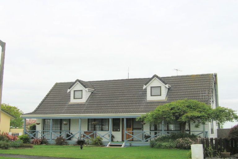 Photo of property in 16 Grace Avenue, Te Aroha, 3320