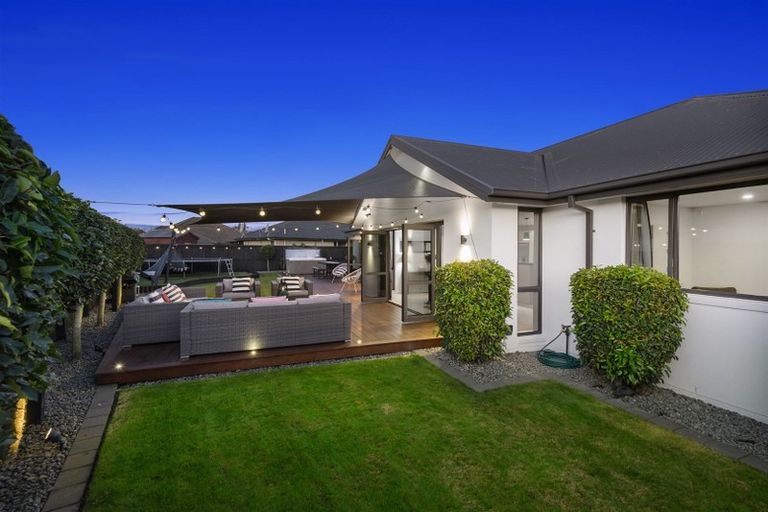 Photo of property in 5 Bernadette Street, Aidanfield, Christchurch, 8025