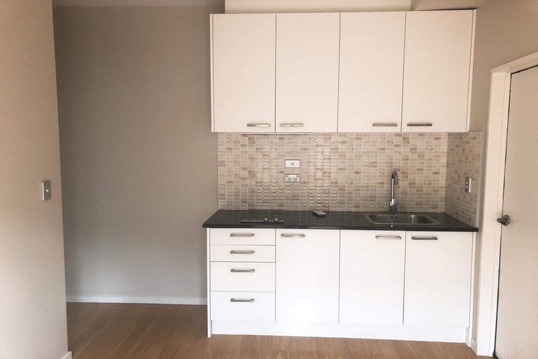 Photo of property in 7 Azzurro Way, Flat Bush, Auckland, 2019