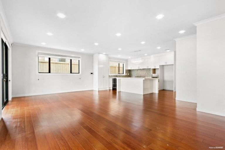 Photo of property in 21 Cranford Drive, Flat Bush, Auckland, 2019