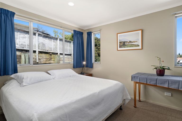 Photo of property in 12 Hazelnut Way, Bellevue, Tauranga, 3110