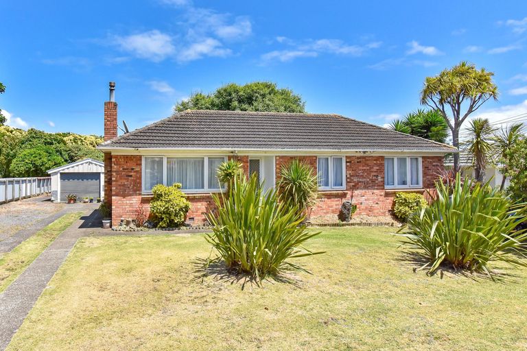 Photo of property in 519 Oruarangi Road, Mangere, Auckland, 2022