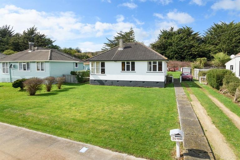 Photo of property in 28 Ahuru Street, Marton, 4710