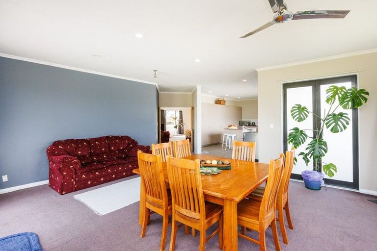 Photo of property in 12a Heatherlea Heights, Feilding, 4702