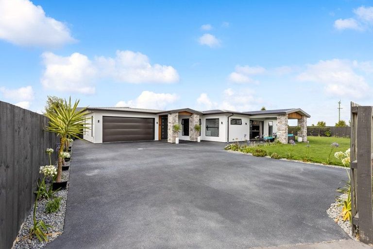 Photo of property in 10 Goodland Place, Rolleston, 7614