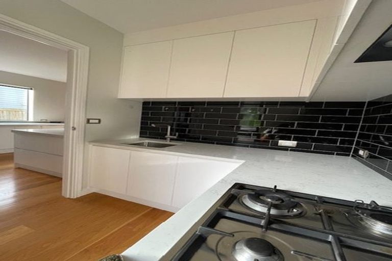 Photo of property in 36 Bounty Road, Long Bay, Auckland, 0630