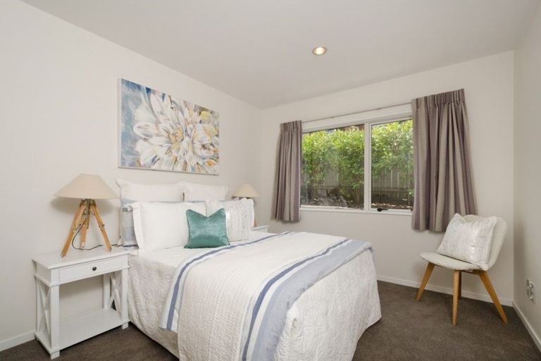 Photo of property in 47 South Kensington Way, Henderson, Auckland, 0612